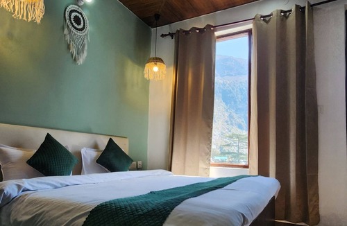 Bhagsu Nag Hotel | Hotel Mahadev