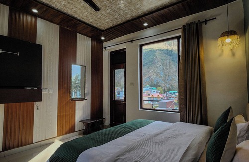 Bhagsu Nag Hotel | Hotel Mahadev