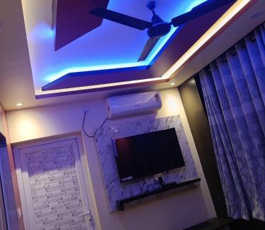 Kiriburu Hotel | Hotel Malik Palace