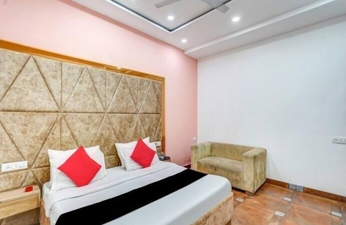 Shalimar Bagh Hotel | Hotel Mannat