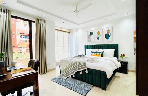 South West Hotel | Hotel Marina Premium Near IGI Airport Delhi