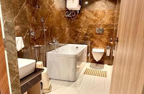 Danapur Hotel | Hotel MEDHA Inn