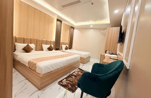 Danapur Hotel | Hotel MEDHA Inn