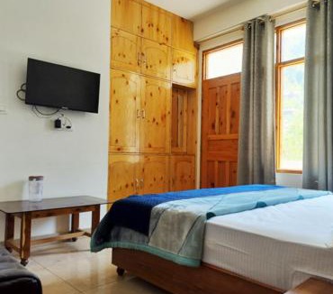 Jagatsukh Hotel | Hotel Midway Inn