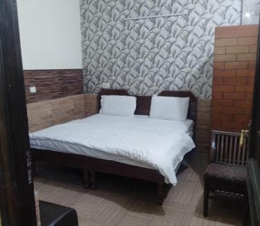 Sector 45 Hotel | Hotel Milan