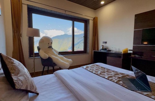 Dalhousie Hotel | Hotel Mini Switzerland
