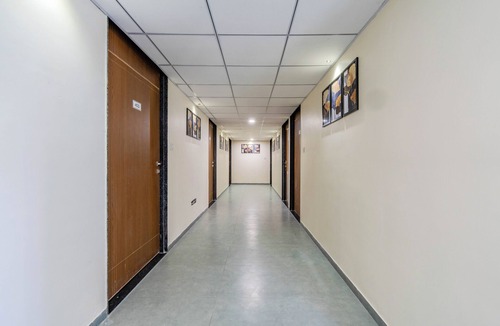 Vadodara Apartment | hotel monville alkapuri