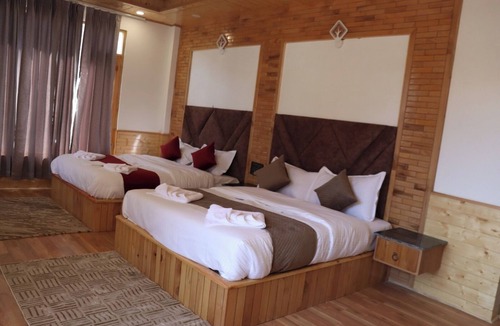 Manali Hotel | Hotel Mountain Blue Manali