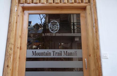New Manali Bed & Breakfast | Hotel Mountain Trail Manali