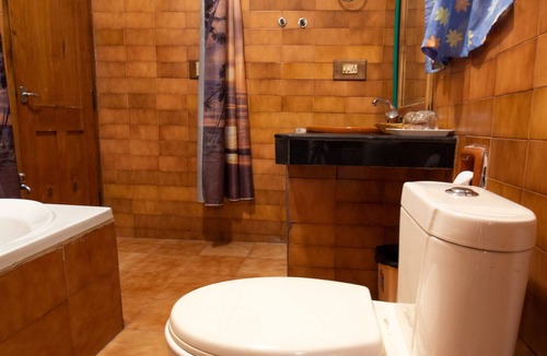 Old Manali Resort | Hotel Negis Mayflower