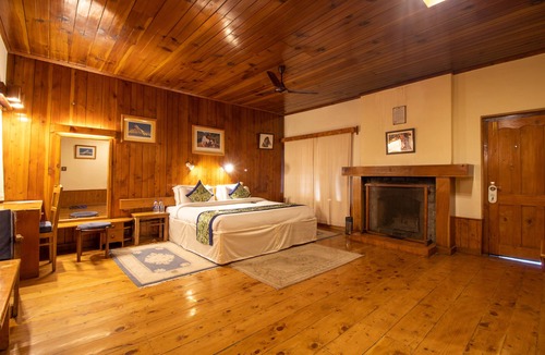 Old Manali Resort | Hotel Negis Mayflower