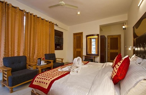 Aleo Hotel | Hotel Neha Regency