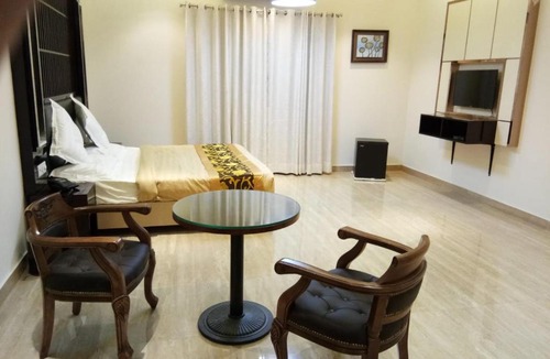 Aligarh Hotel | HOTEL NEW ANAND PALACE