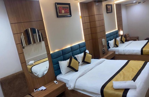 Deoghar Hotel | Hotel New Grand