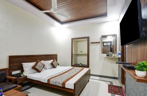 Old Delhi Hotel | Hotel New Royal Just Near Old Delhi Railway Station And Red Fort