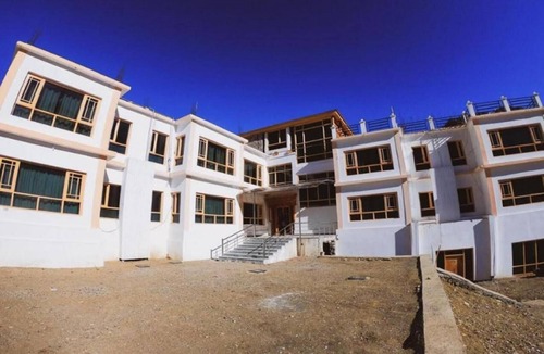 Shargole Hotel | Hotel Nunkun Residency- Kargil