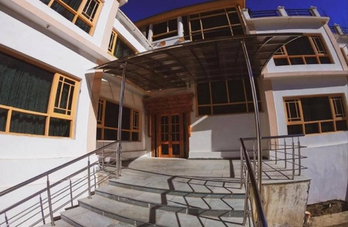 Shargole Hotel | Hotel Nunkun Residency- Kargil