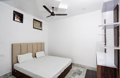 Meerut Hotel | Hotel O A2 residency