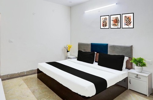 Noida Hotel | Hotel O Ashoka Inn Hotel Near Botanical Garden