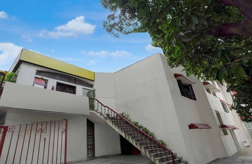 Bullawala House | Hotel O Ashtley Hall Dehradun Daichi