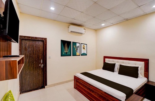 Bulandshahr Hotel | Hotel O Blue Garden