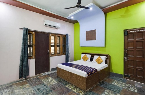 Hapur Hotel | Hotel O Blue Moon Hotel