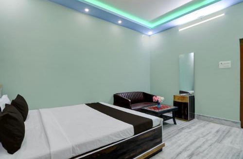 Jangipur Hotel | Hotel O by OYO AM2PM Restaurant Cum Bar