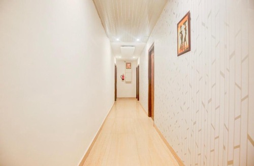 Zirakpur Hotel | Hotel O by OYO Chandigarh Road Formerly Royal Woods
