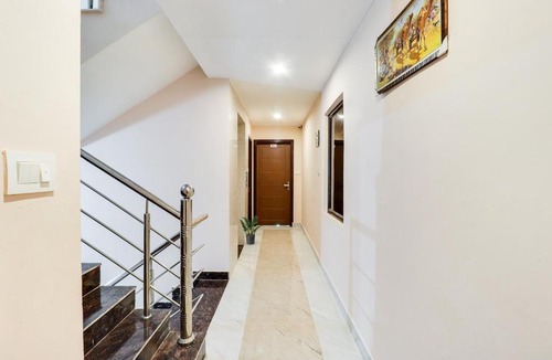 Haridwar Hotel | Hotel O by OYO LA PLAZO