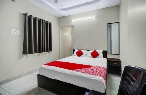Rajahmundry Hotel | Hotel O by OYO VARA RESIDENCY