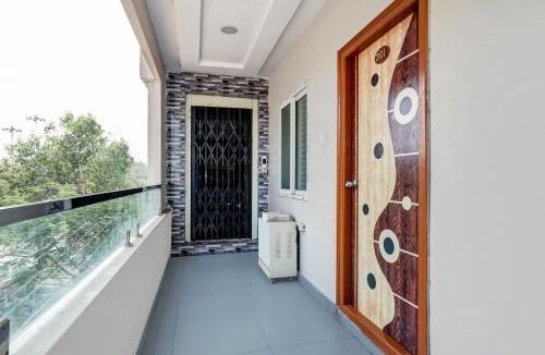 Rajahmundry Hotel | Hotel O by OYO VARA RESIDENCY