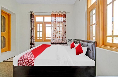Srinagar Hotel | Hotel O Green Resort