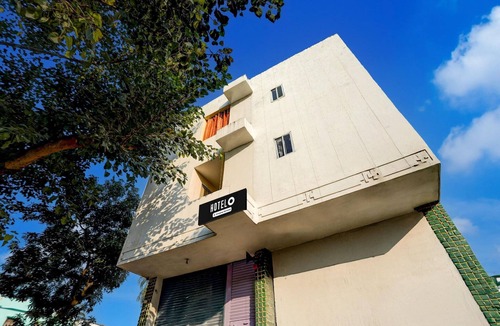 Hajipur House | Hotel O Hajipur Bus Terminal