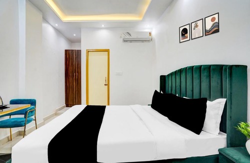 Bihar Sharif Hotel | Hotel O Jaimantri Palace