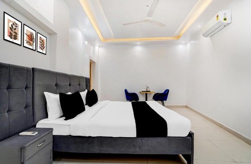 Bihar Sharif Hotel | Hotel O Jaimantri Palace