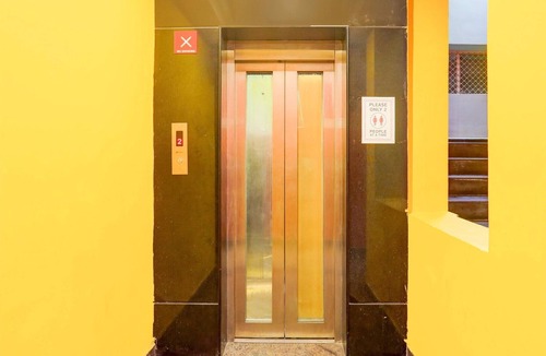 Tirupati House | Hotel O Karakambadi Near Alipiri