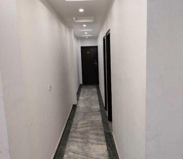 East of Kailash Hotel | Hotel O NK Prime Residency Near Lotus Temple