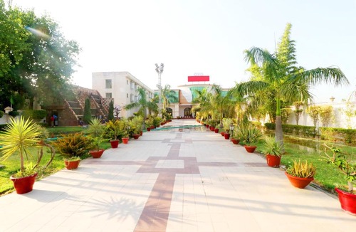 Ambala Hotel | Hotel O Sangam Resort