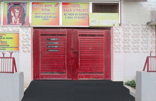 Ayodhya House | Hotel O Saryu Ghat Formerly Balaji Palace