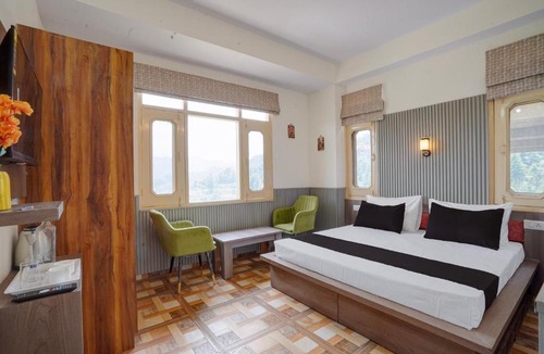 Shoghi Hotel | Hotel O Shiwalik Hills