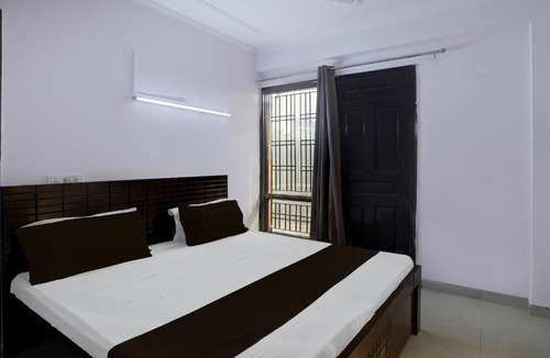 Noida Hotel | Hotel O Sunshine Hotel