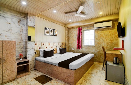 Chinar Park Hotel | Hotel O The Mandal Residency