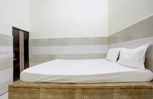Mohan Nagar Hotel | Hotel O The Starlight