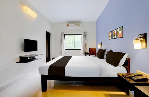Calangute Hotel | Hotel O The X and Z Hotel