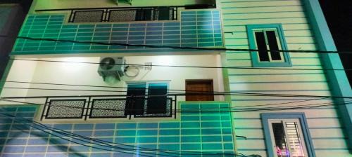 Tarapith Hotel | Hotel O Trinayani Guest House
