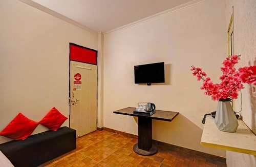 Haldwani House | Hotel O Walkway Mall Haldwani