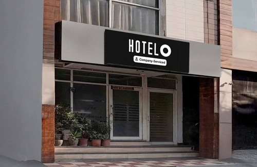 Zirakpur House | Hotel O Zirakpur City Court Complex
