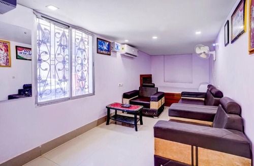 Deoghar Hotel | HOTEL OM PALACE & BANQUET HALL