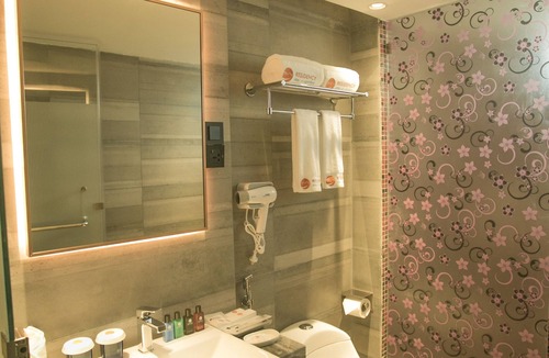 Banani Hotel | Hotel Omni Residency