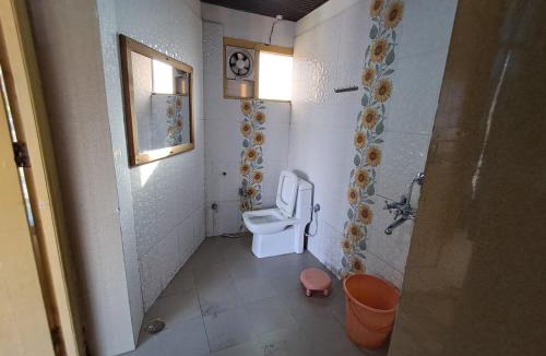 Munsyari House | Hotel Pandey Lodge By StayApart